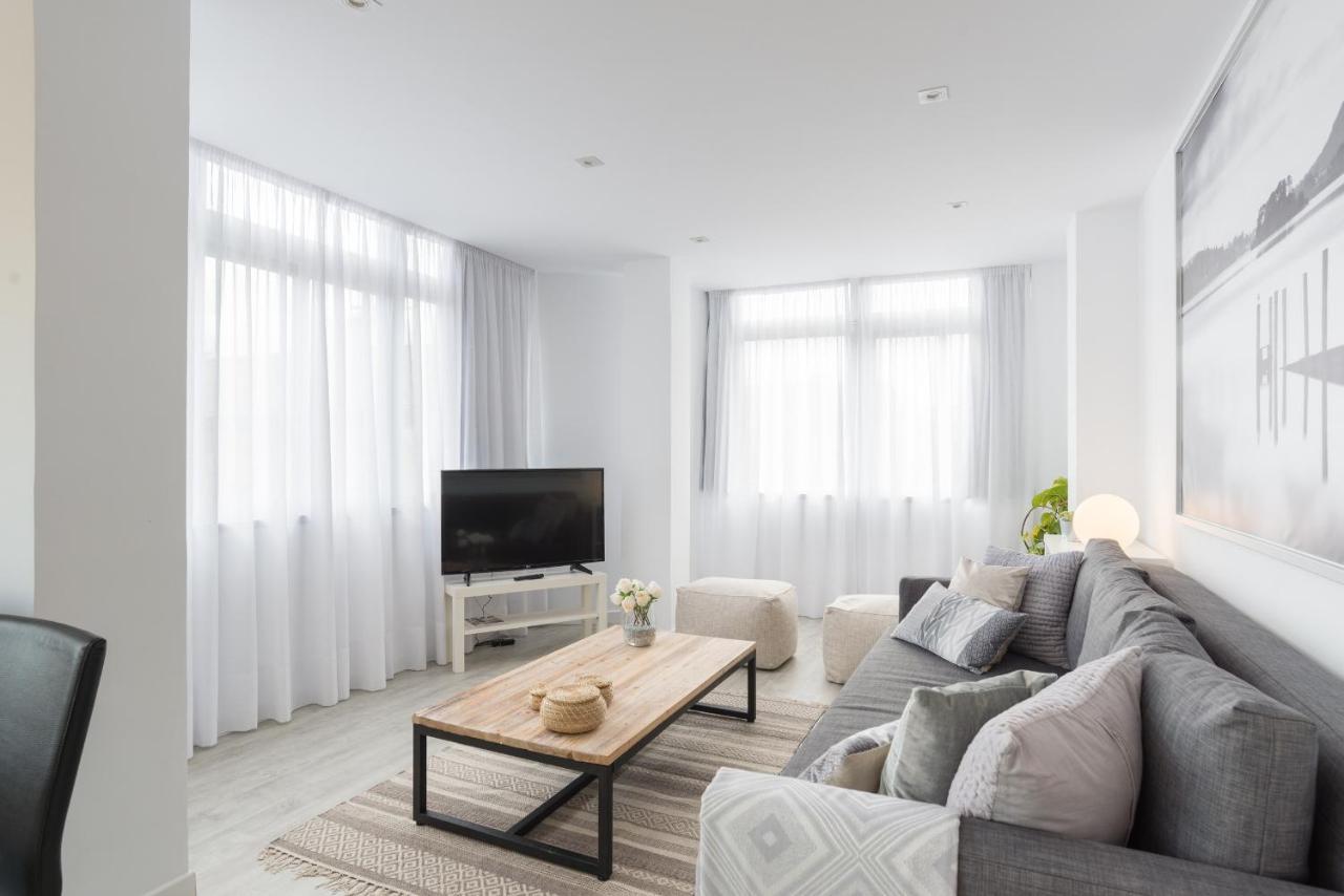 Urbe10 Angel Ganivet 2 Bedrooms Apartment Málaga Extérieur photo