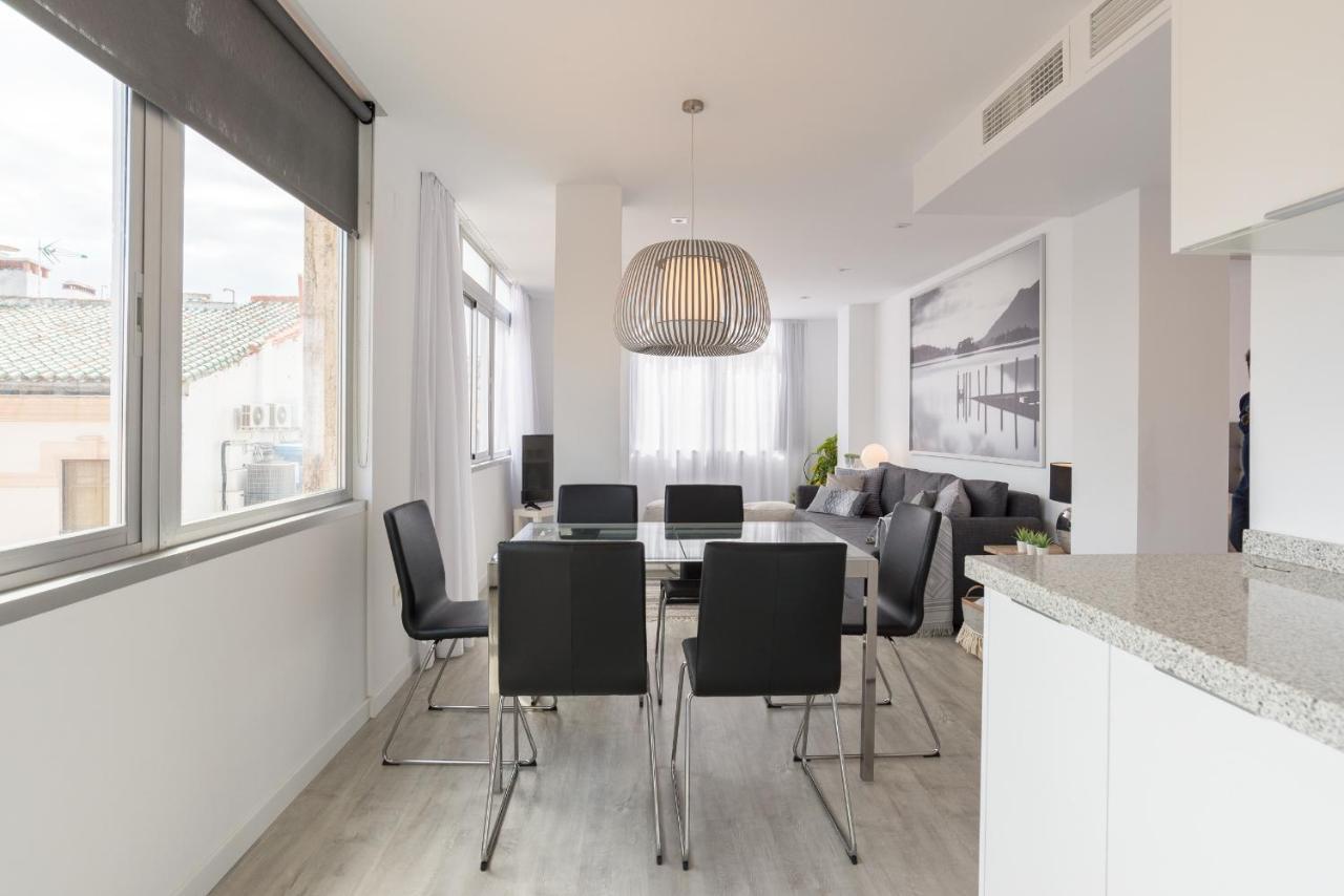 Urbe10 Angel Ganivet 2 Bedrooms Apartment Málaga Extérieur photo